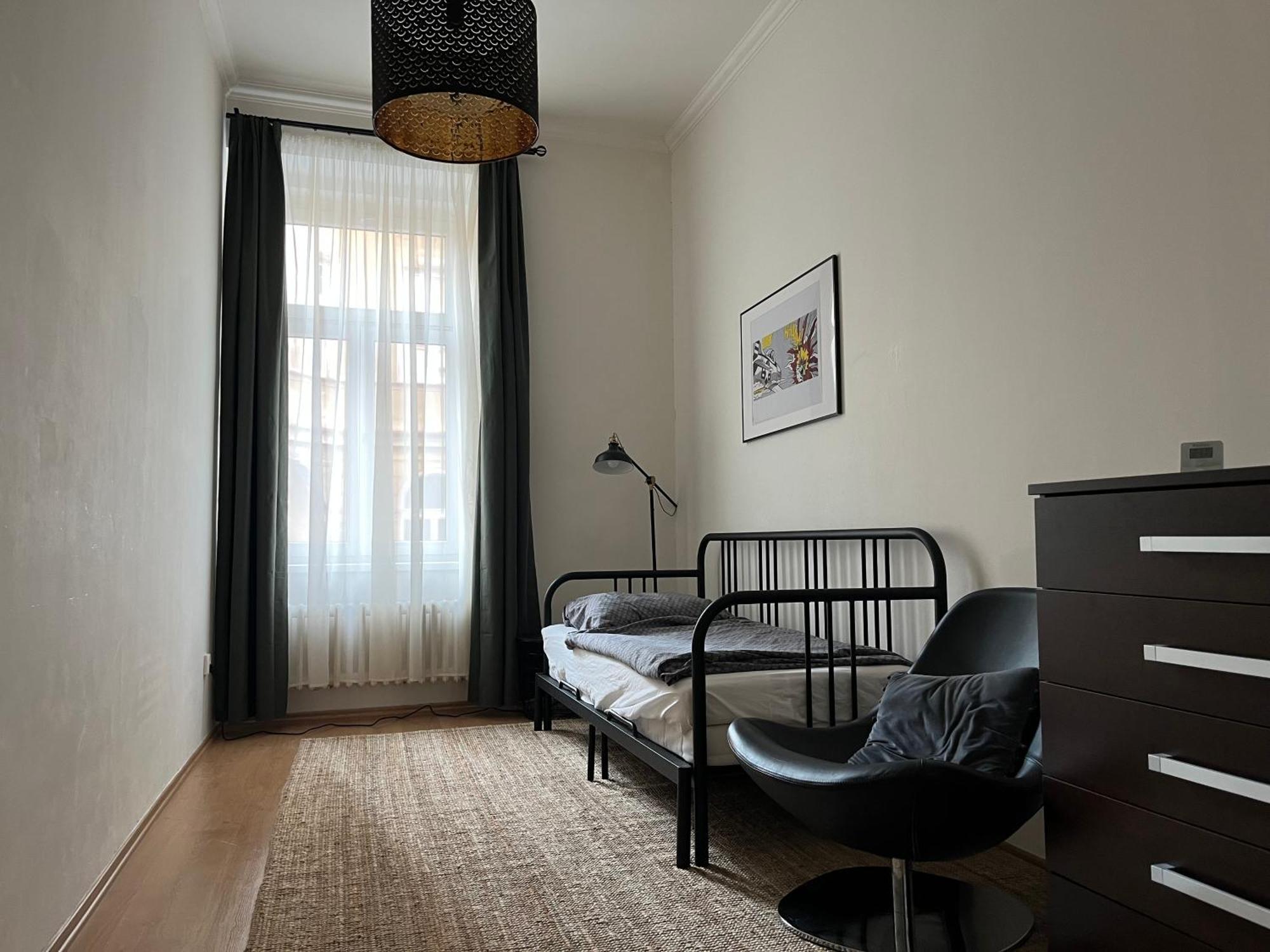 Apartman Raisova 1180 Карловы Вары Экстерьер фото